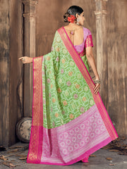 Discover the Elegance of Green Cotton-Silk Sarees
