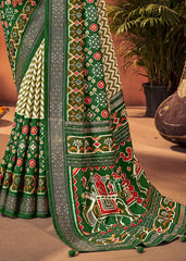 Elegant Cream Cotton-Silk Saree with Foil Print