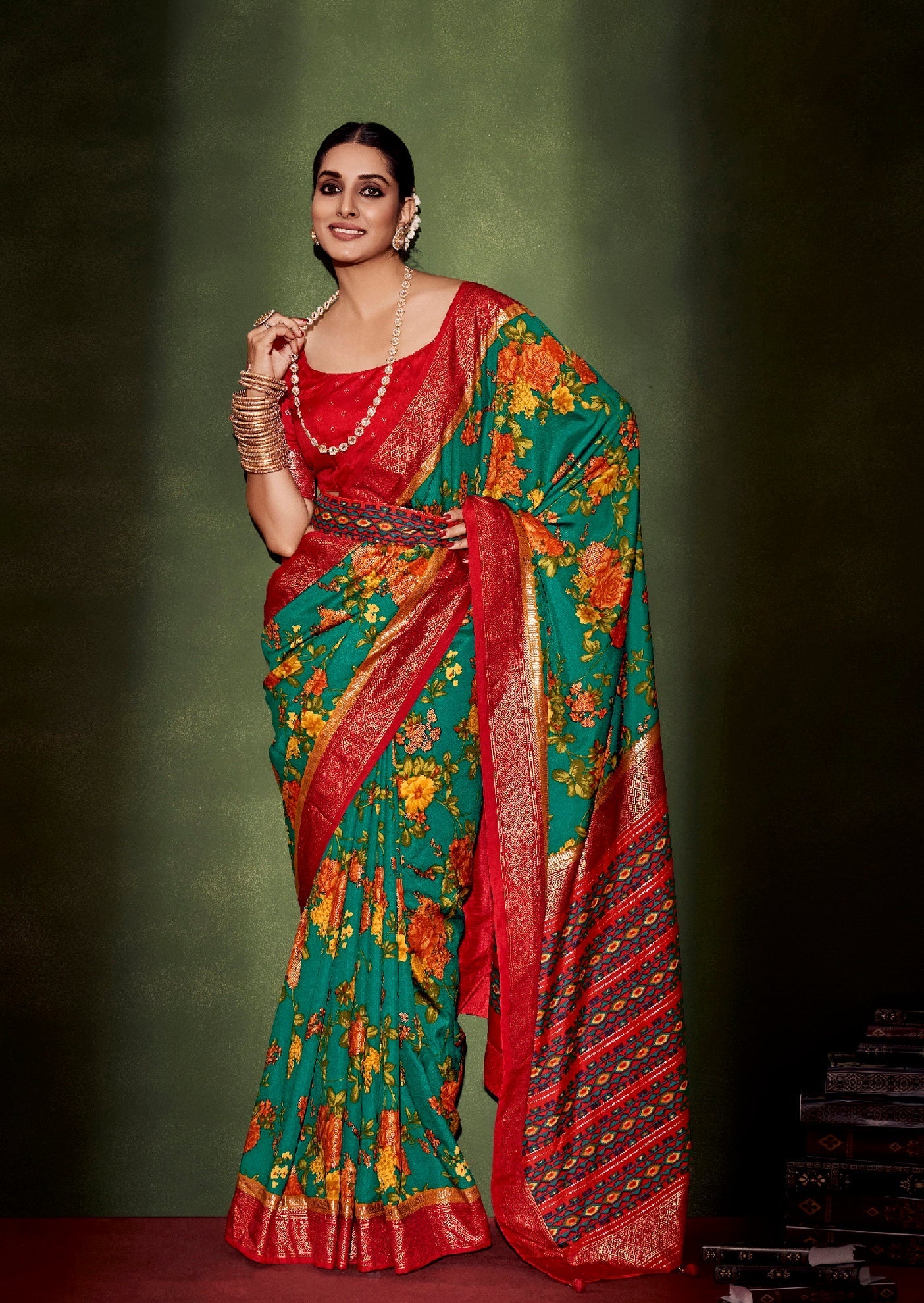 Pine Green Cotton Silk Floral Print Saree