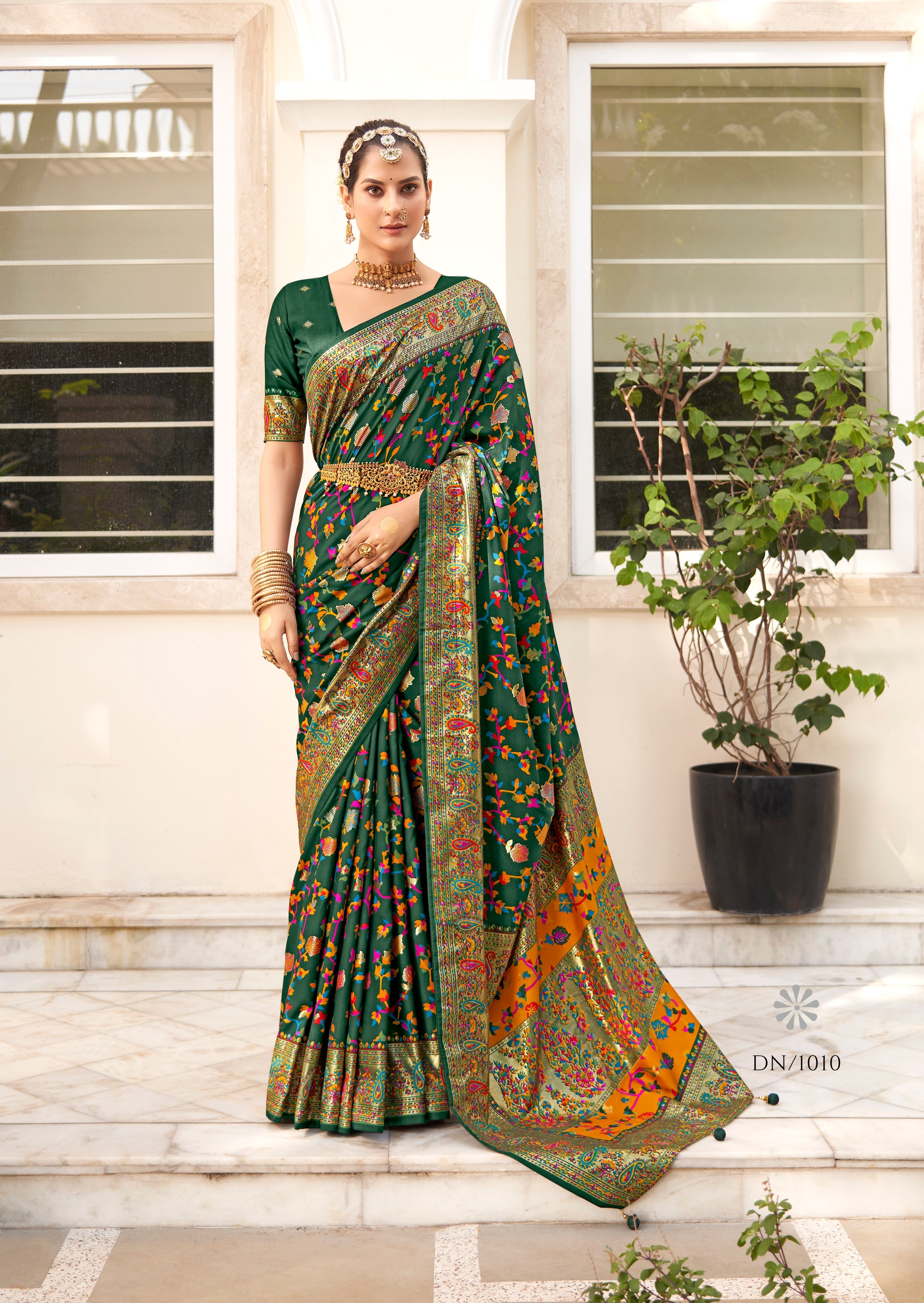 Shop Elegant Pine Green Velvet Tussar Silk Floral Print Saree 
