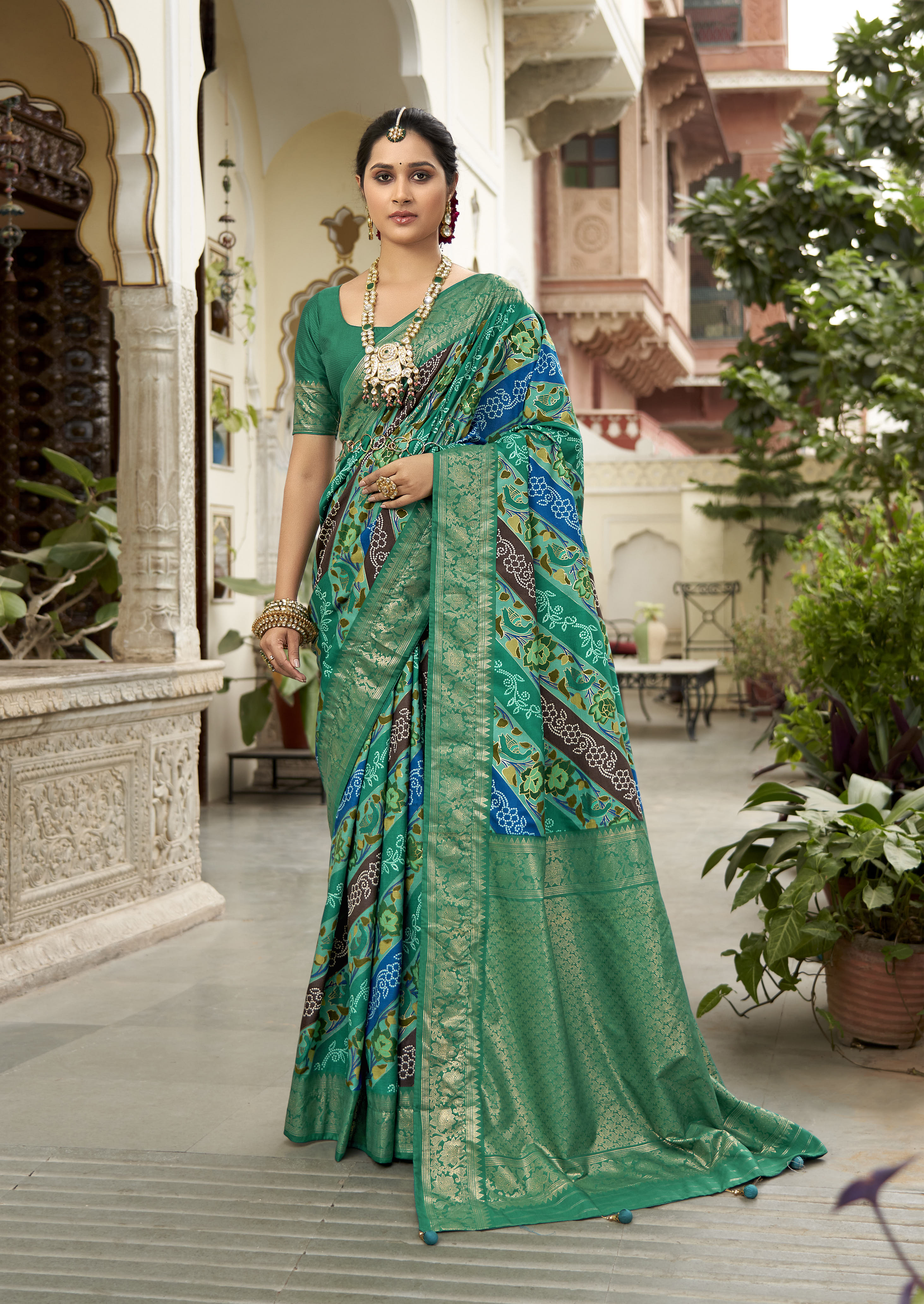  Teal Green Velvet Tussar Silk Floral Print Saree
