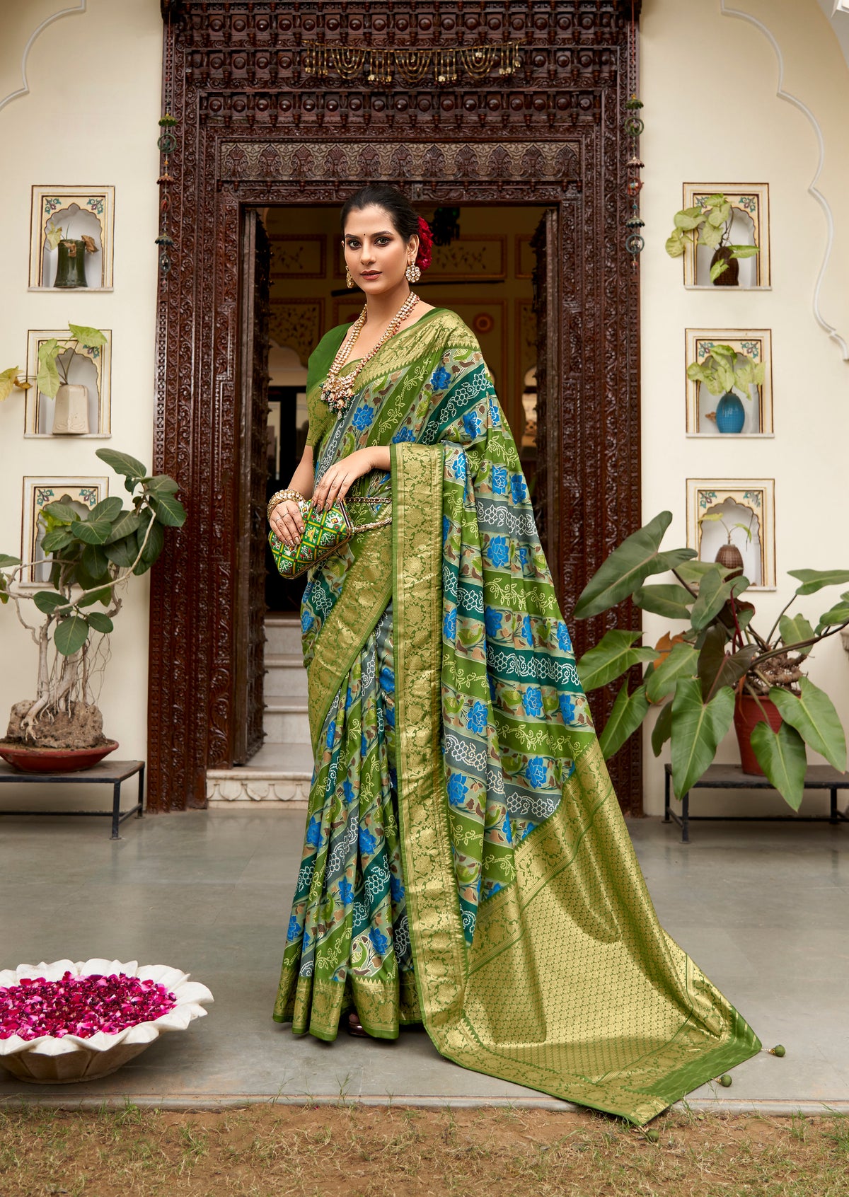 Shop Elegant Green Velvet Tussar Silk Floral Print Saree 