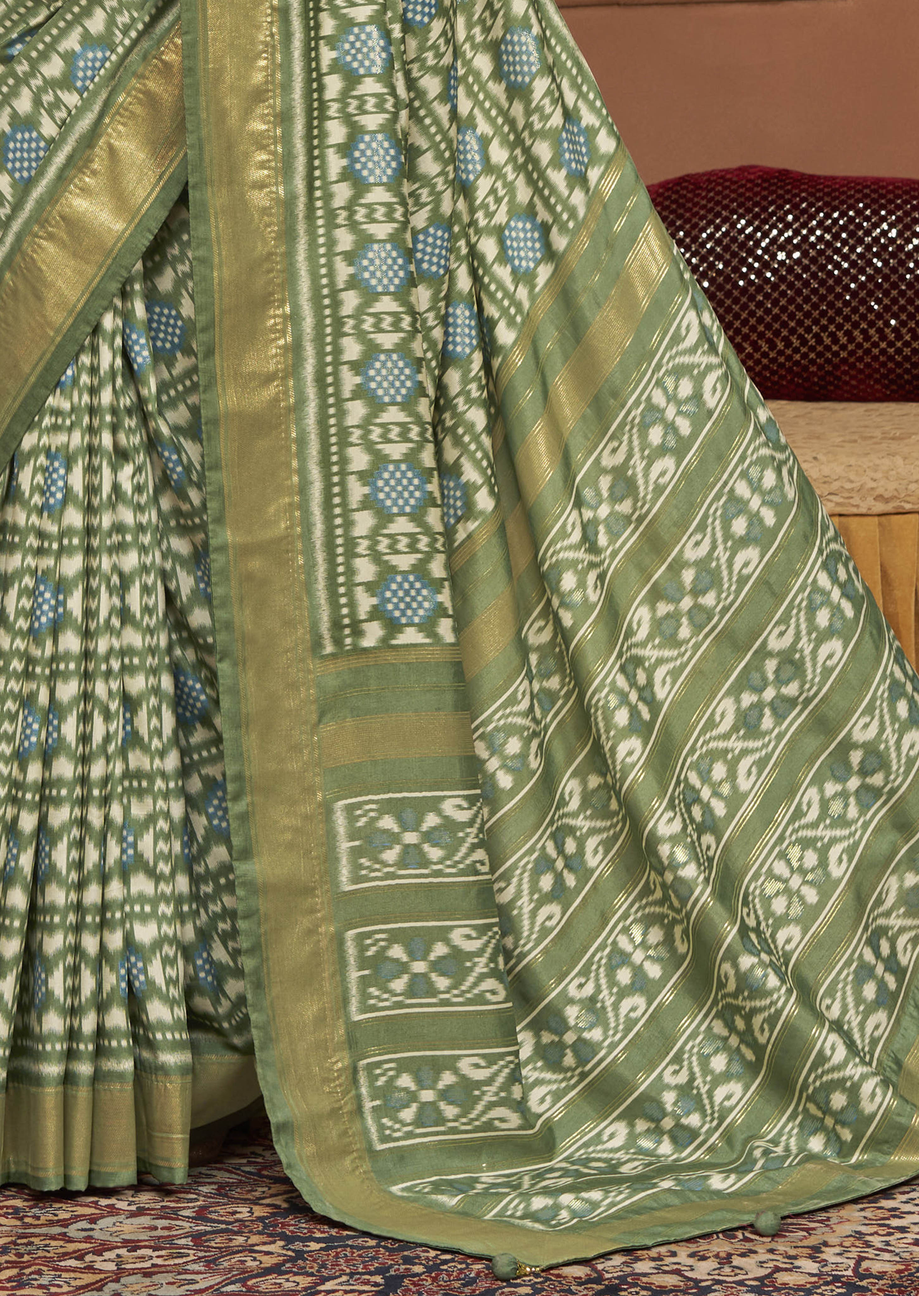Glade Green Ikkat Polka Dot Saree-3901