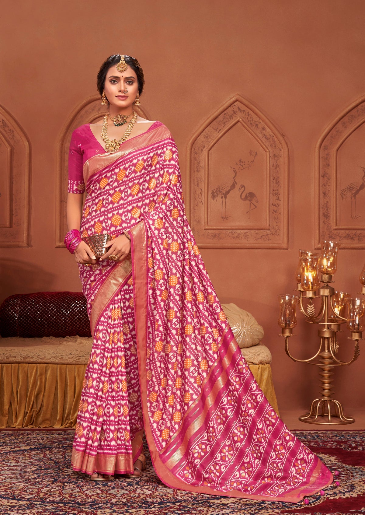 Shop Elegant Tulip Pink  Ikkat Print Saree 